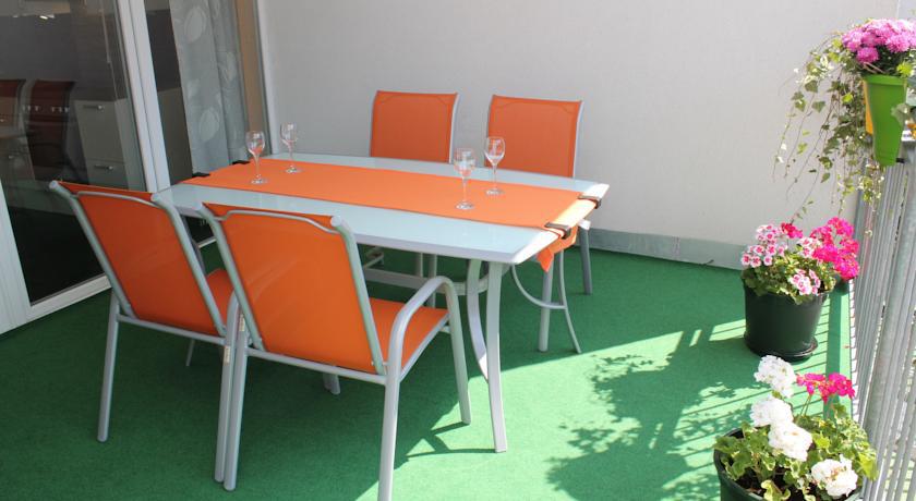3 Rooms Sunny Apartments-Schoenbrunn, 100M2 With Balcony Bécs Szoba fotó